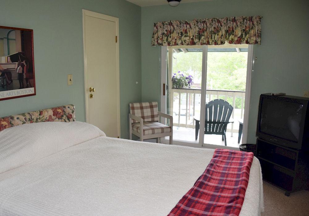 Inn On The Hill Lake George Esterno foto