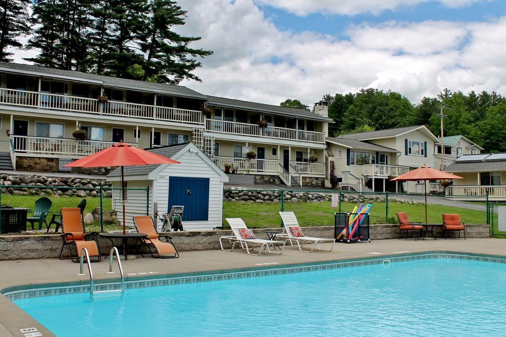 Inn On The Hill Lake George Esterno foto