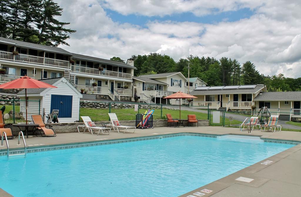 Inn On The Hill Lake George Esterno foto