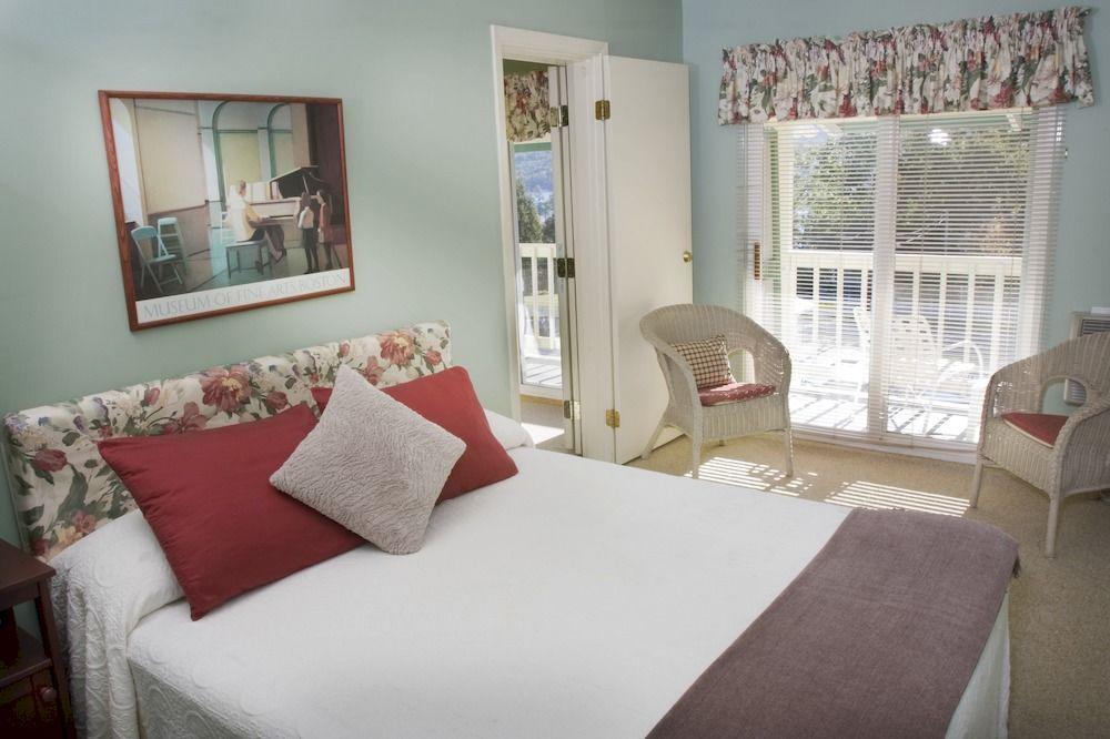 Inn On The Hill Lake George Esterno foto