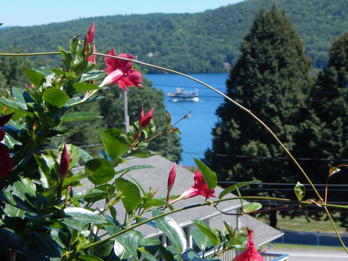 Inn On The Hill Lake George Esterno foto